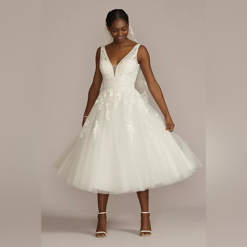 NWT Cream Lace Tea-Length Wedding Dress